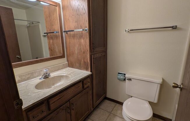 2 beds, 2 baths, 1,029 sqft, $1,209, Unit 2970-095