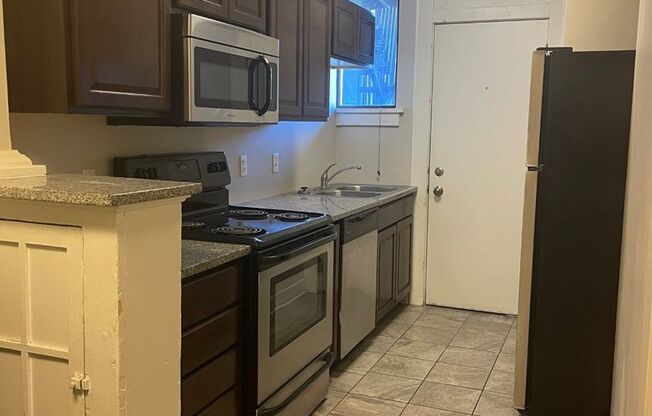 Dreamvesting Rentals (804 N 33rd St) (Nottingham)