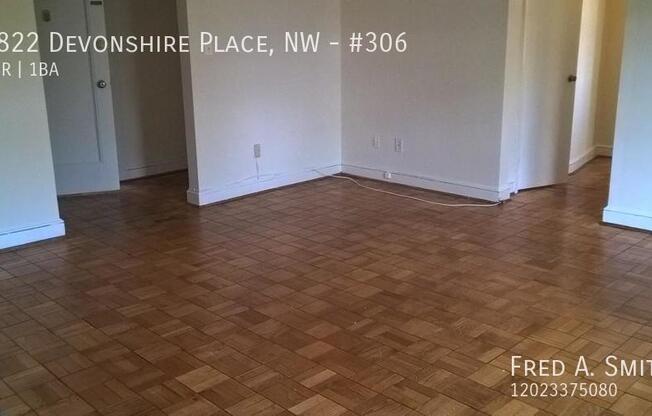 2822 DEVONSHIRE PL