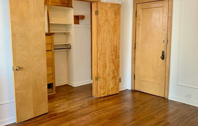 Studio, 1 bath, 300 sqft, $1,495, Unit 644-408