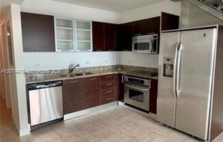 41 SE 5th St cu-2405, Miami, FL 33131