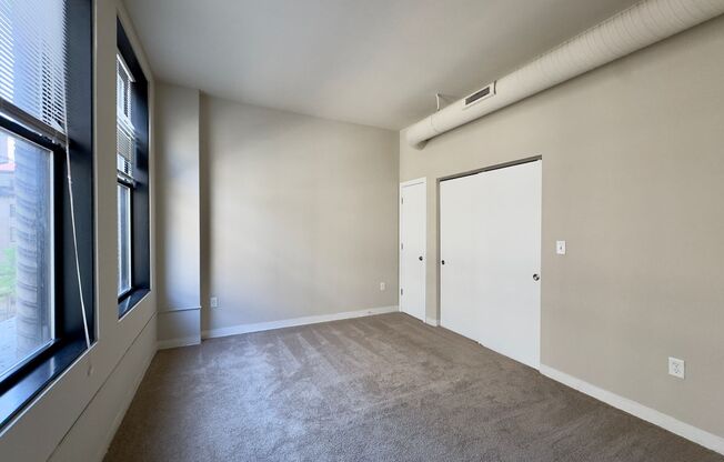 1 bed, 1 bath, 499 sqft, $1,650, Unit HA-405