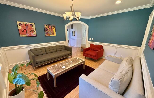Highly Sought After Shepherds Park Spacious 4 Bedroom Executive Home with Yard