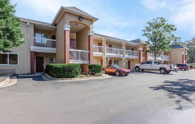 Vivo Living Forest Hills