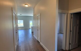 3 beds, 2 baths, $2,550