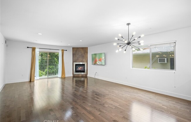 11023 Fruitland Dr Apt 104
