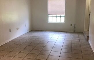 2 beds, 1.5 baths, 1,000 sqft, $800