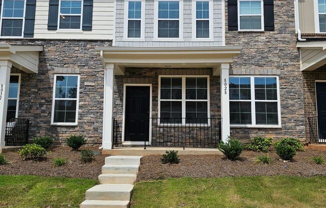 Like New Townhome in Mint Hill