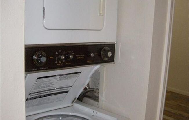 1 bed, 1 bath, $1,395