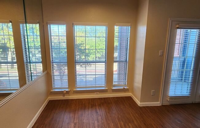 1 bed, 1 bath, 660 sqft, $1,325, Unit 505-u