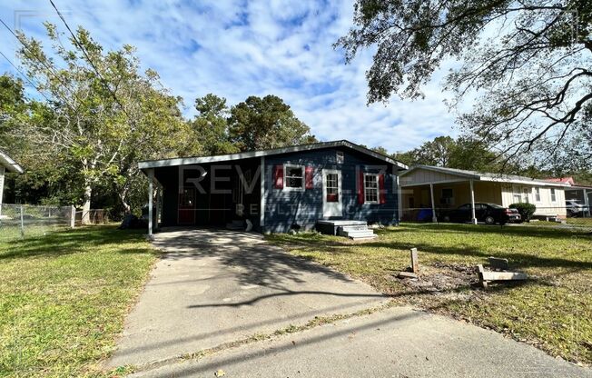 3 Bedroom/1 Bathroom House in Moss Point, MS!!