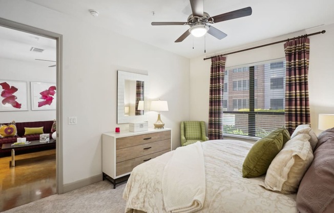 a bedroom at Muse at Museum District, Houston, TX