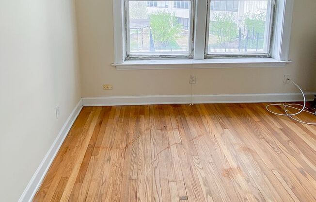 1 bed, 1 bath, 545 sqft, $1,895, Unit 3926-3W