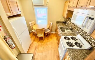 15-17 North Champlain St