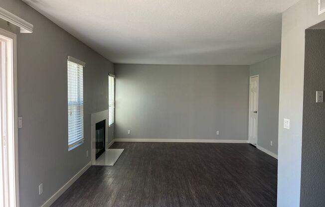 2 beds, 2 baths, 986 sqft, $2,695, Unit 256