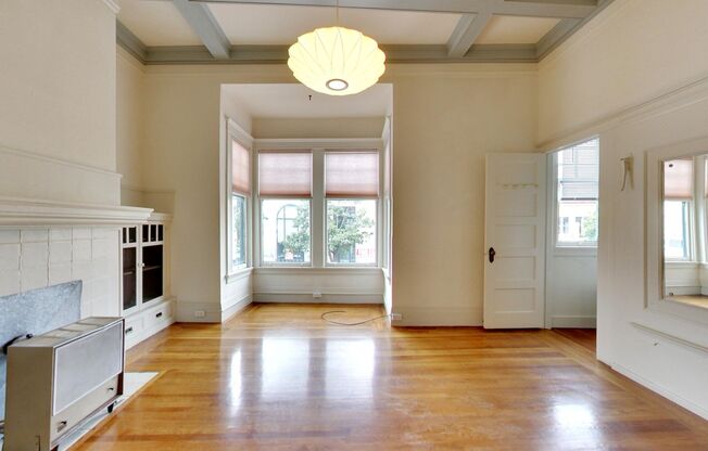1081 - 1089 Valencia Street (1274rc)
