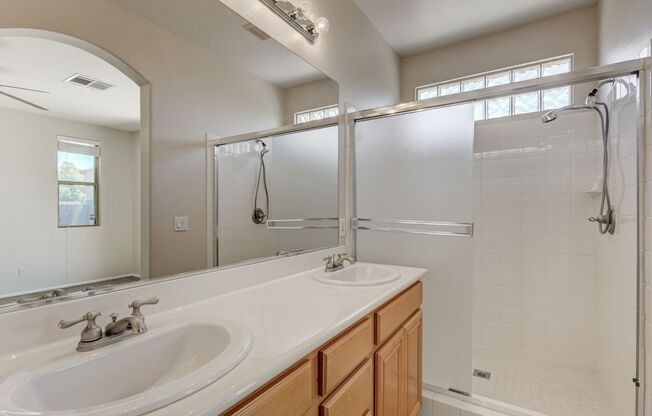 3 beds, 2 baths, $1,795