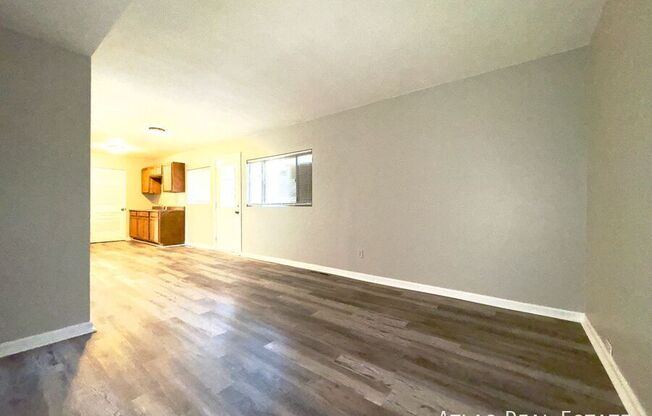 930 W MORENO AVE