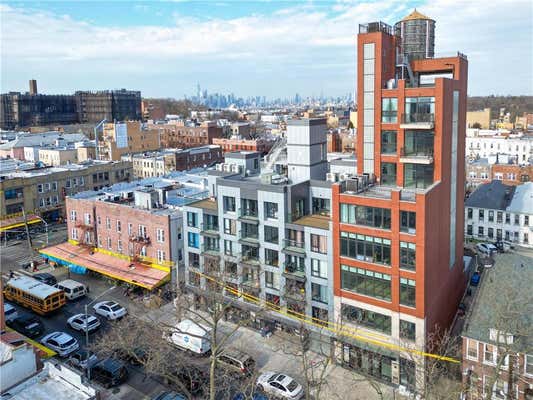 821 45 ST