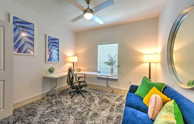 Room with Desk and Couch at Fountainhead, Jacksonville, FL, 32258