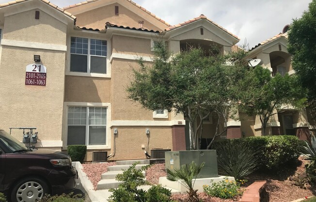 Beautiful  2bed 2bath Gated Community