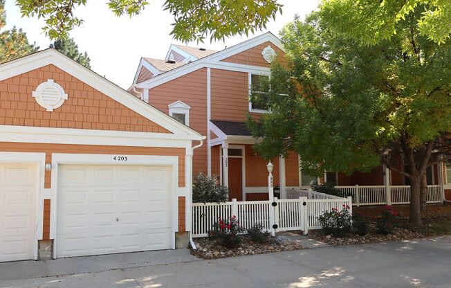 Love Where You Live – 2 Bed Condo in the Heart of Loveland