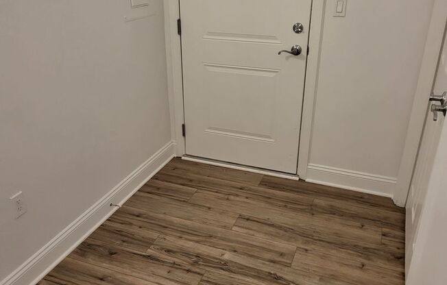 2 beds, 2 baths, 1,389 sqft, $4,100, Unit 1104