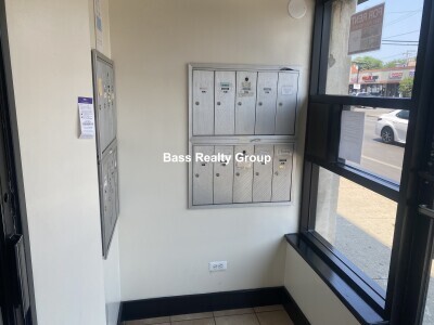 4806 N KEDZIE