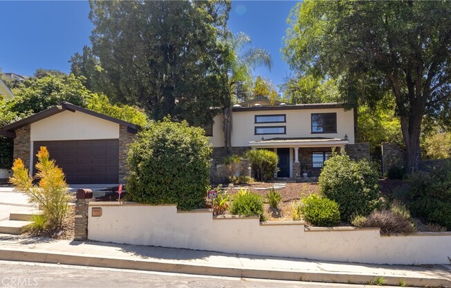 3441 WHITE ROSE WAY