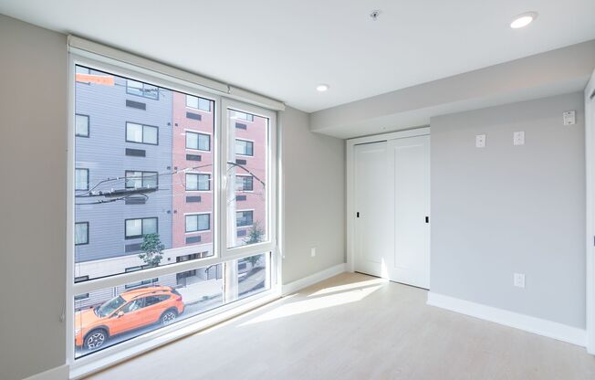 1 bed, 1 bath, 761 sqft, $1,850, Unit 300