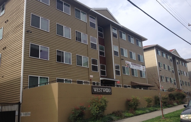 1 bed, 1 bath, 442 sqft, $1,485, Unit A301