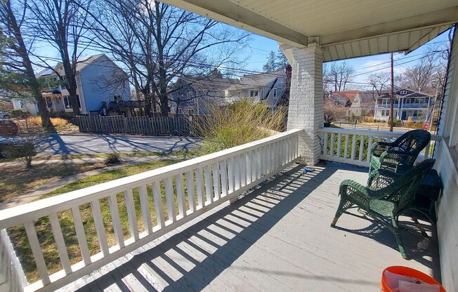 228 Manor Cir