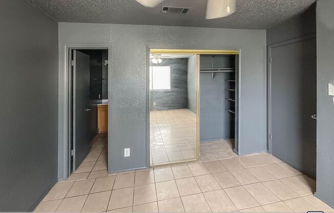 3 beds, 2 baths, $1,325