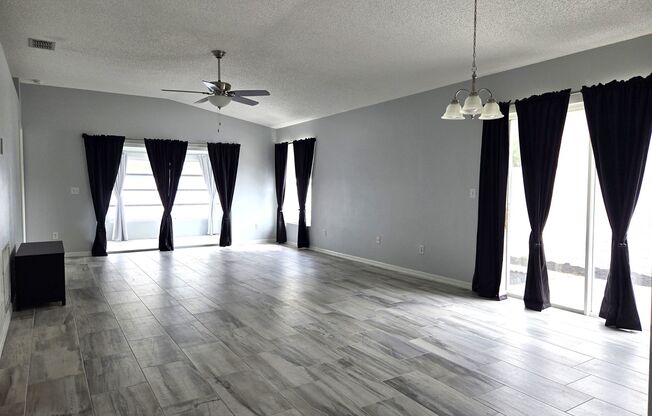 2 beds, 2 baths, $2,200