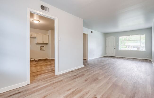 3 beds, 1 bath, $1,699