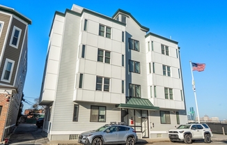 2 HUMBOLDT PL