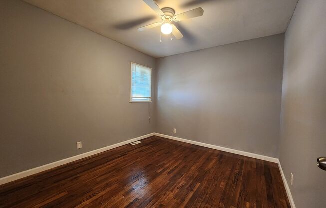 3 beds, 1 bath, $1,350