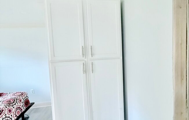 94 OVERBROOK CIR