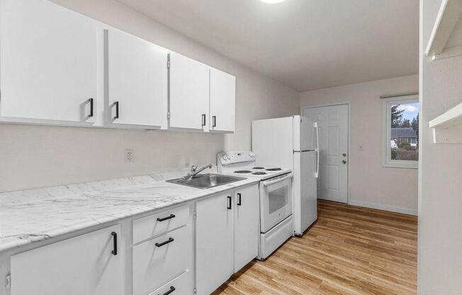 1 bed, 1 bath, 450 sqft, $1,275, Unit #23