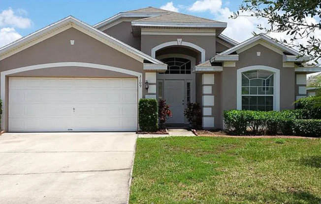 Single family, 3 bedroom, 2 bath in Turnberry Subdivision