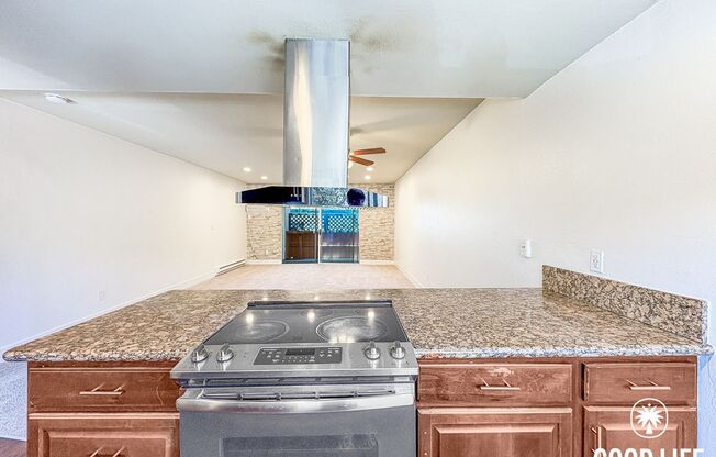 SD: 2BD/1BA Condo in Lake Murray with Community Pool, Private Balcony & Reserved Parking