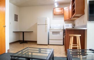 Studio, 1 bath, 380 sqft, $925