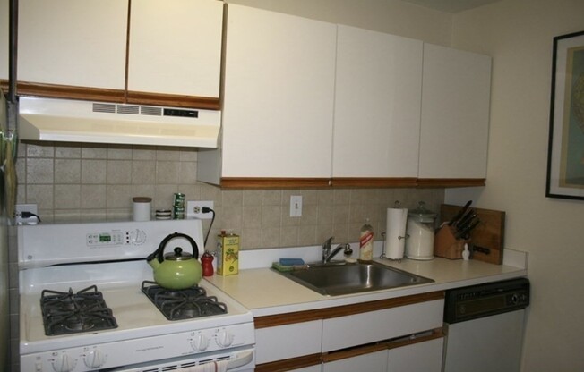 1 bed, 1 bath, 628 sqft, $2,650, Unit 11B