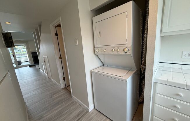 1 bed, 1 bath, $1,949