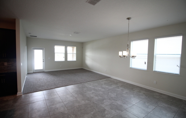 4/3 Home Lakefront Single Story - Included Washer Dryer, Internet, Cable & Phone, Lake Nona Area