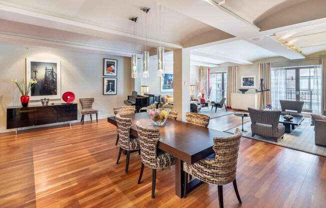 43 W 64 ST