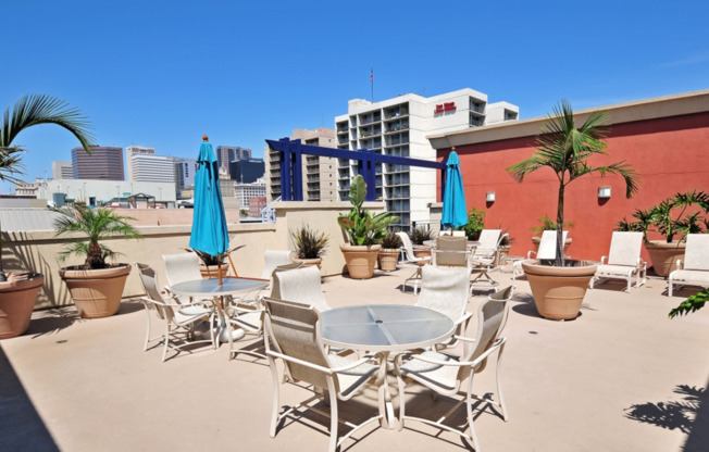 AMAZING 2/2 MARINA DISTRICT CONDO WITH 2 ASSIGNED GARAGE PARKING SPACES