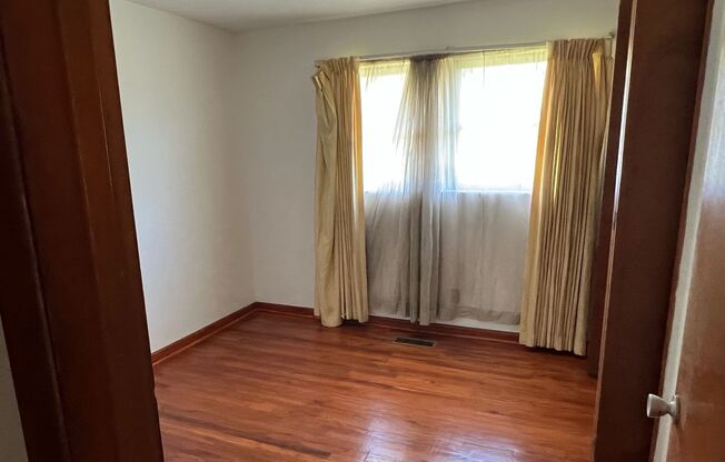 3 beds, 2 baths, $2,200