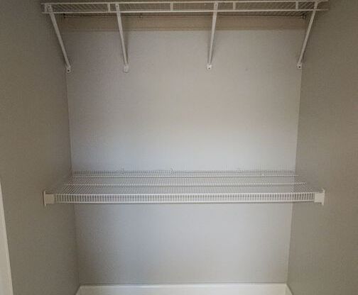 Studio, 1 bath, 750 sqft, $1,150, Unit Studio 5