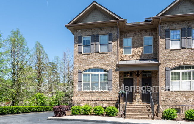 913 TELFAIR CLOSE